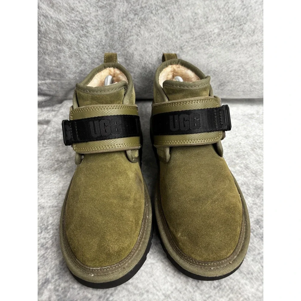 UGG Neumel Boot Snapback Low Strap Suede Shearling Lined Slip-On in Green Size 8